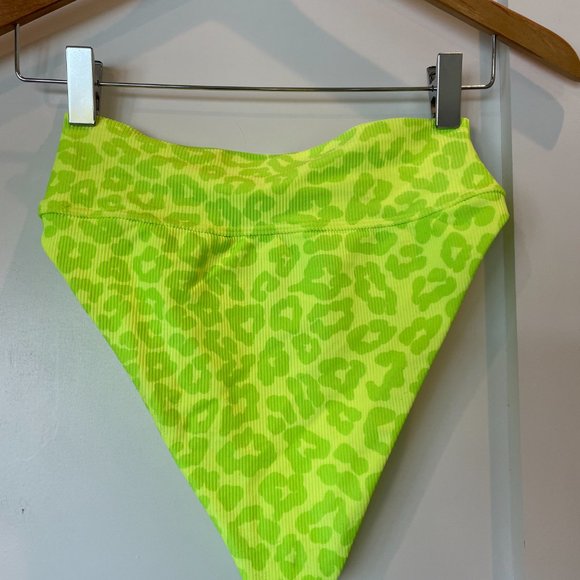 Beach Riot Highway Bikini Bottom Lemon Lime Leopard - Picture 3 of 4